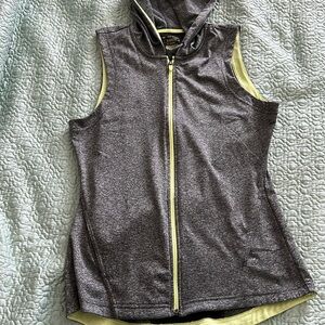 Tek Gear ladies M workout vest